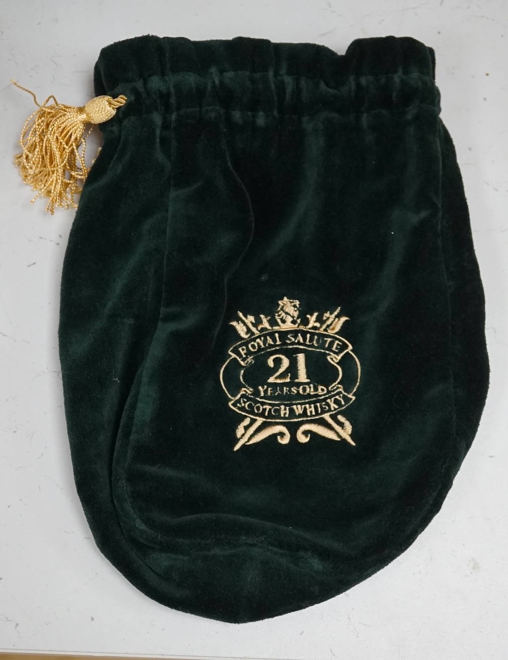 A boxed bottle of Chivas Brothers Royal Salute 21 year old blended scotch whisky, Emerald Flagon, with velvet bag. Condition - good, some minor wear to box